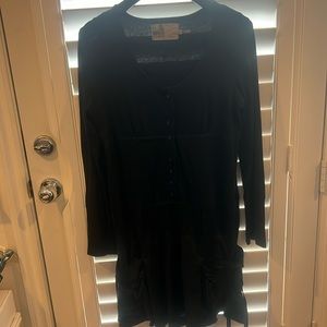 Super fun, black long sleeve Ryn: dress